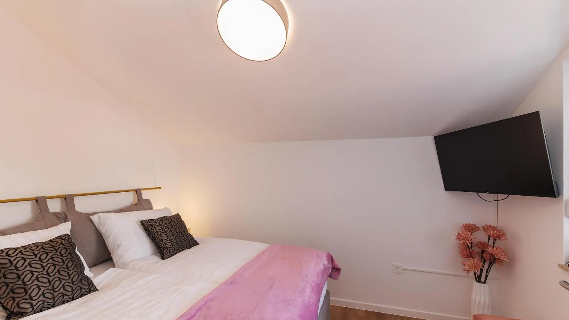 Apartment Apartman Sunset Vista Selce Croatia